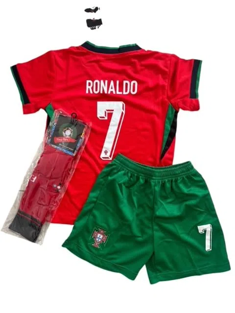 Générique Ensemble Maillot ET Short Portugal Ronaldo Top Qualite Taille 10 Ans Maillot Short Chaussette