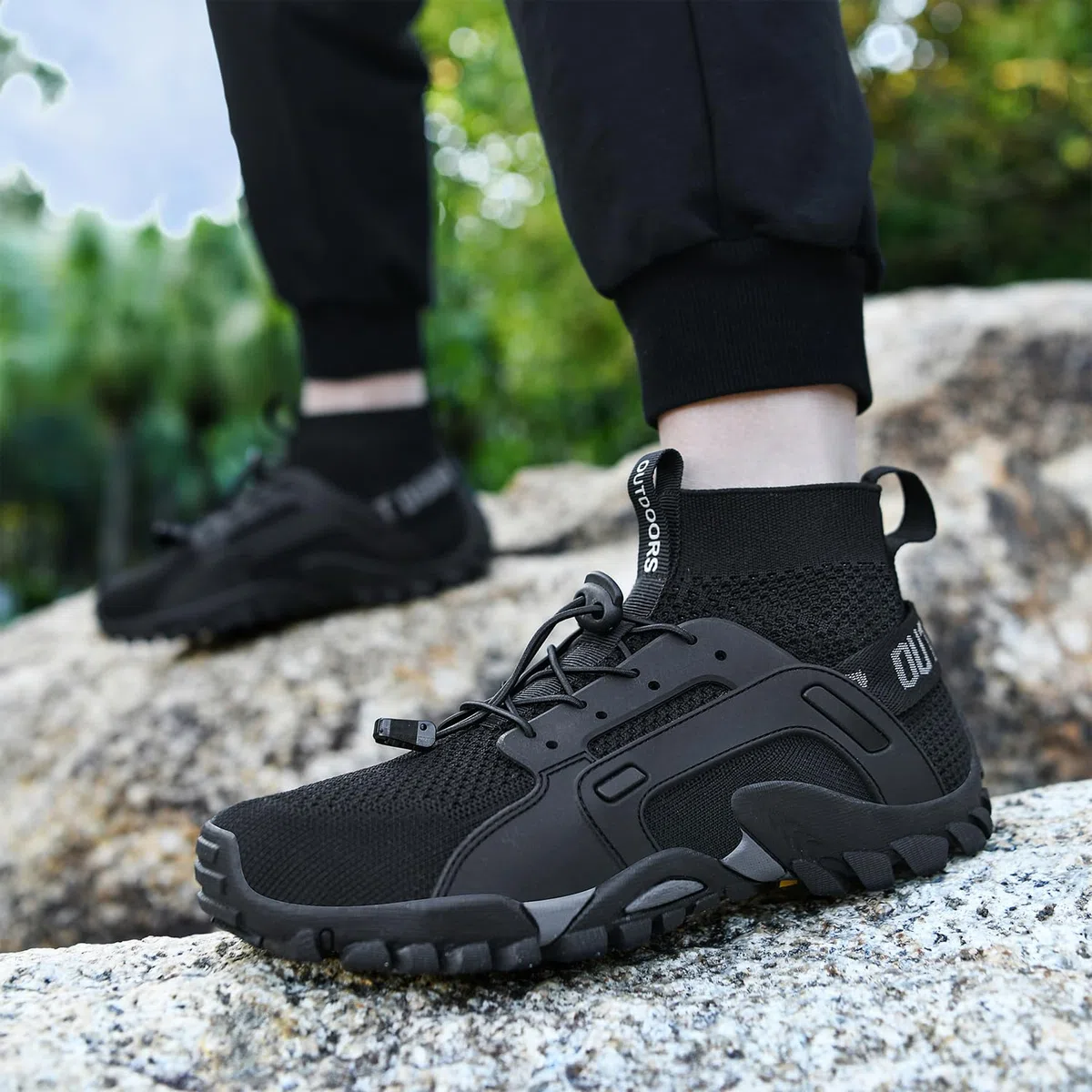 Chaussure de Randonnee Homme Femmes Bottes en Plein Trekking Chaussures de Trail Antidérapantes Chaussures de Marche Respirantes Sneakers