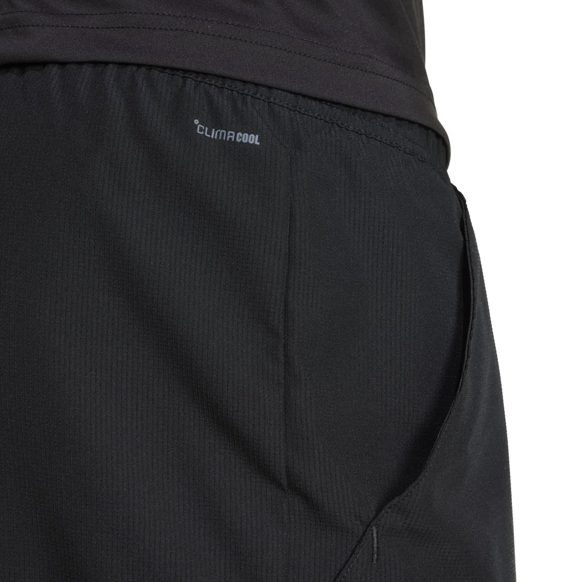 adidas Men's Short de Tennis Climacool Club