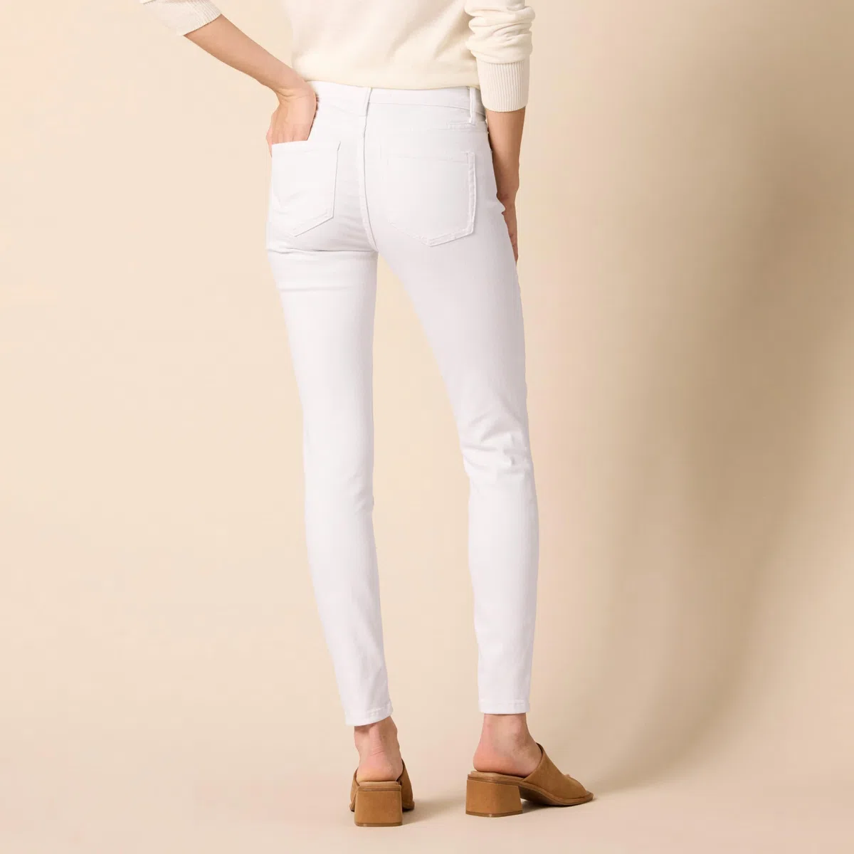 Amazon Essentials Femme Jean Skinny Extensible, Taille Mi-Haute - Couleurs abandonnées