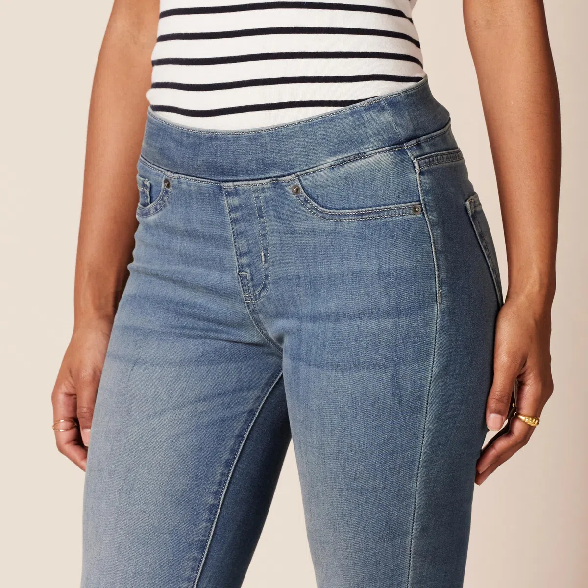 Amazon Essentials Femme Jegging Facile à Enfiler Extensible Taille Mi-Haute - Couleurs abandonnées