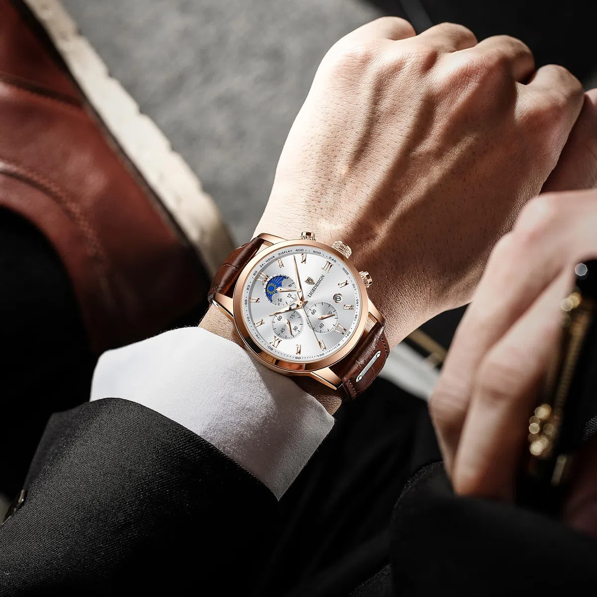 LIGE Montre Homme, Chronographe Quartz Analogique, Cadran Chronographe Jour-Lune, Bracelet en Cuir, Aiguilles Luminescentes, Affichage de la Date, Montre Homme Etanche 3ATM, Outdoor Décontracté