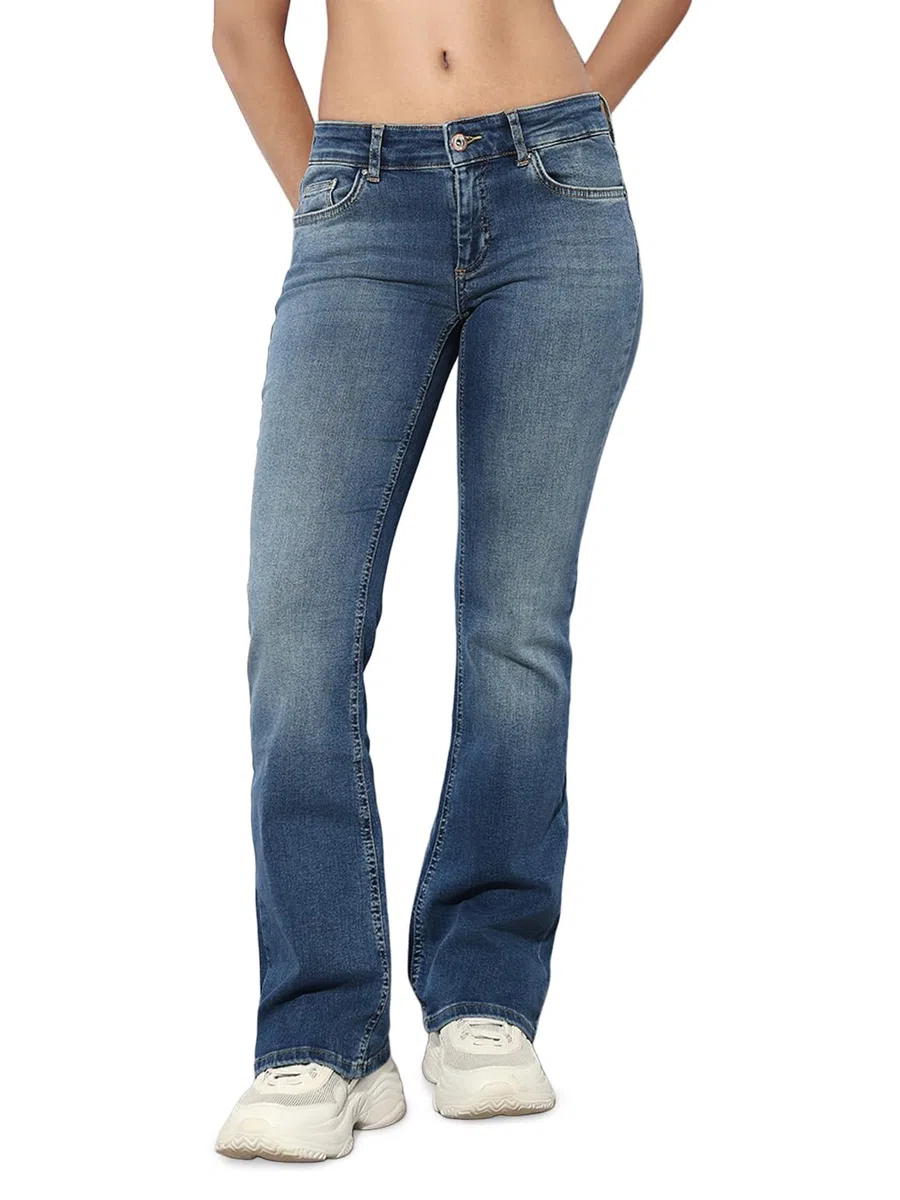 Only Onlblush LW Flared DNM Rea1303 Noos - Jeans - évasé - Femme