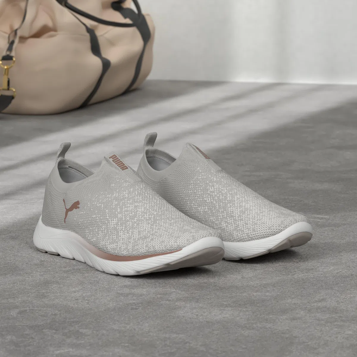 PUMA Chaussures de Running SOFTRIDE Mayve Femme