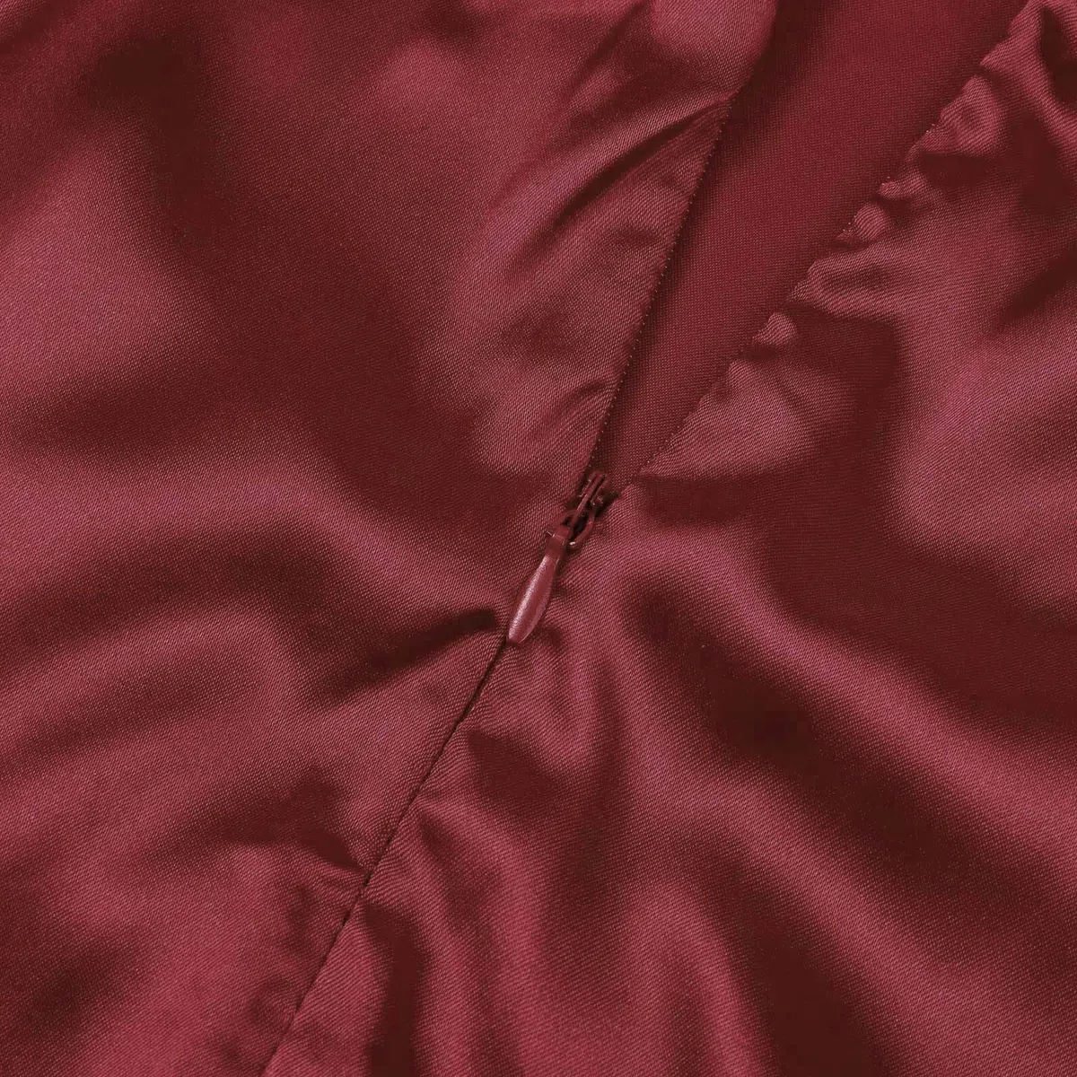 Robe de bal élégante 2025 pour femme - Longue robe de soirée dos nu - En satin - Bretelles spaghetti - Fente latérale - Robe de mariage avec poches