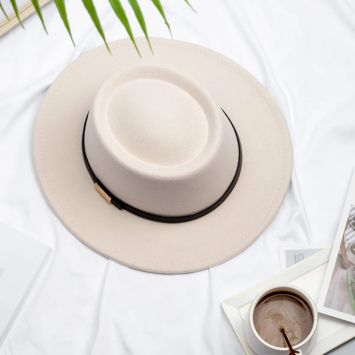 DRESHOW Femme Homme Chapeau de Paille Panama Chapeau Été Large Bord Chapeau de Soleil Anti-UV pour Plage Voyage Chapeau de Soleil