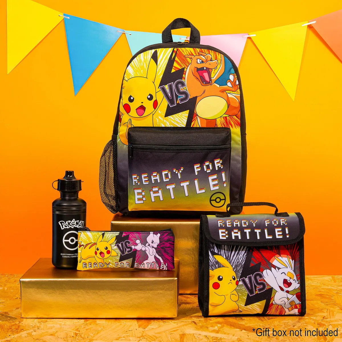 Pokémon Sacs à Dos pour Enfant Set 4 Pc Bouteille d'eau Sac a Dos Trousse Sac à Lunch Isotherme ou Portefeuille Anime Fournitures Scolaires (Noir/JauneEnsemble de 4 Pièces)