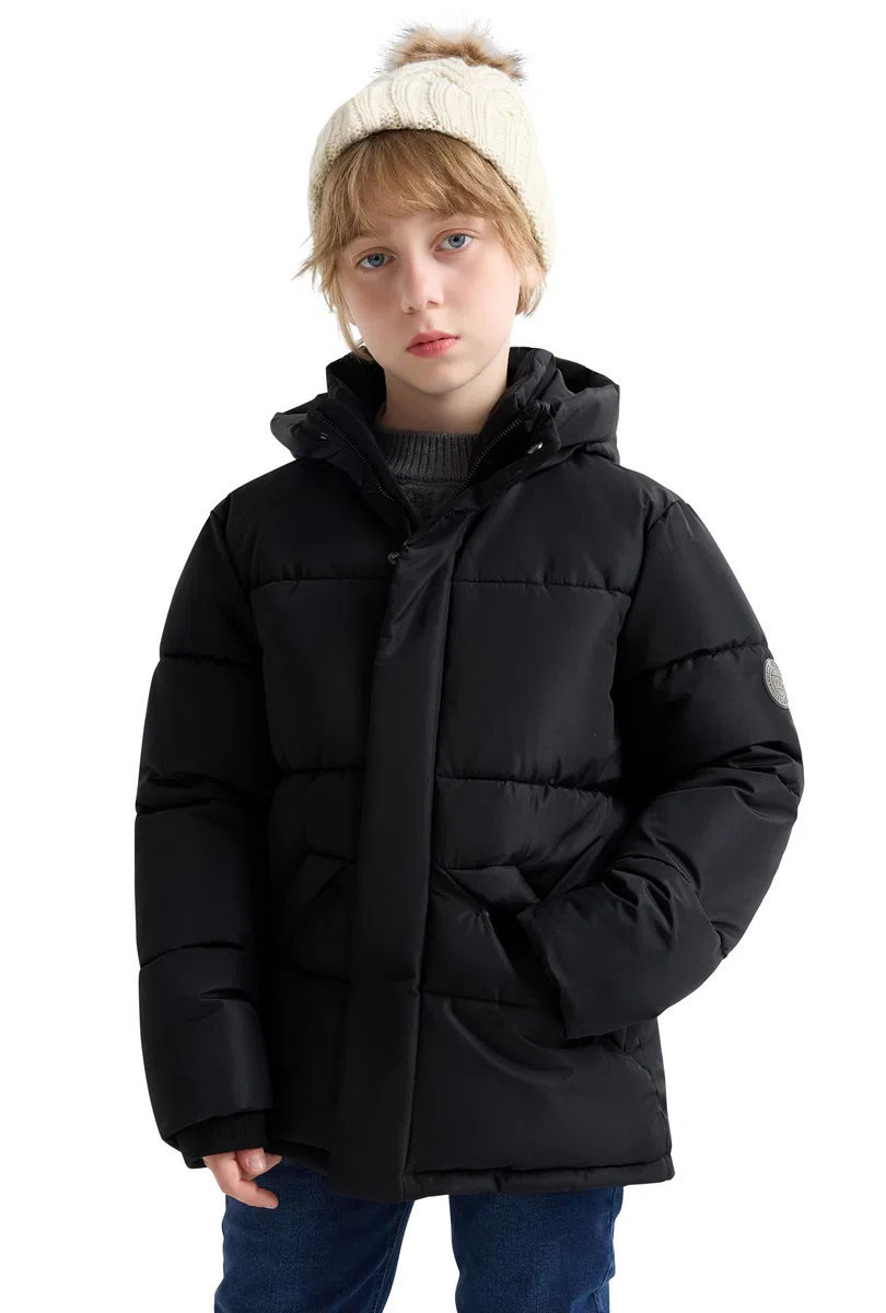 SOLOCOTE Manteaux d'Hiver Épais pour Grands Garçons Enfants Doudoune Polaire Lourd Imperméable avec Capuche Poignets Côtelés et Poches pour Enfants
