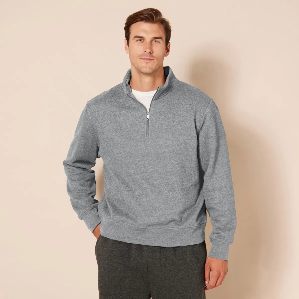 Amazon Essentials Sweat Polaire à Manches Longues avec Un Quart de Fermeture Éclair Homme