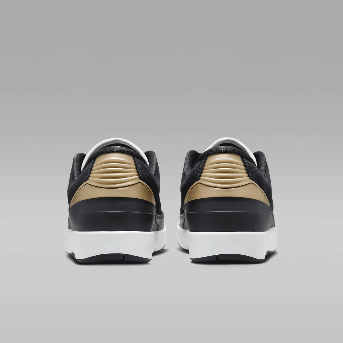 NIKE Air Jordan 2 Retro Low Baskets pour femme