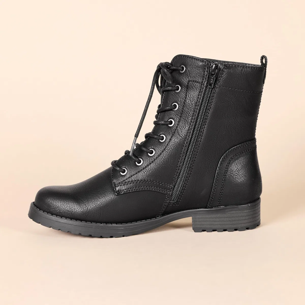 Amazon Essentials Femme Bottes Montantes à Lacets