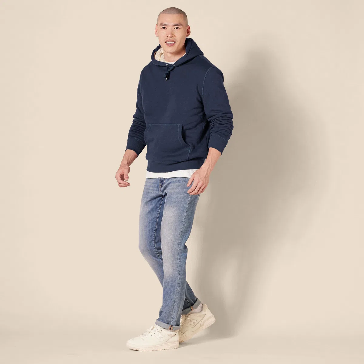 Amazon Essentials Sweat à Capuche avec Doublure Sherpa Homme