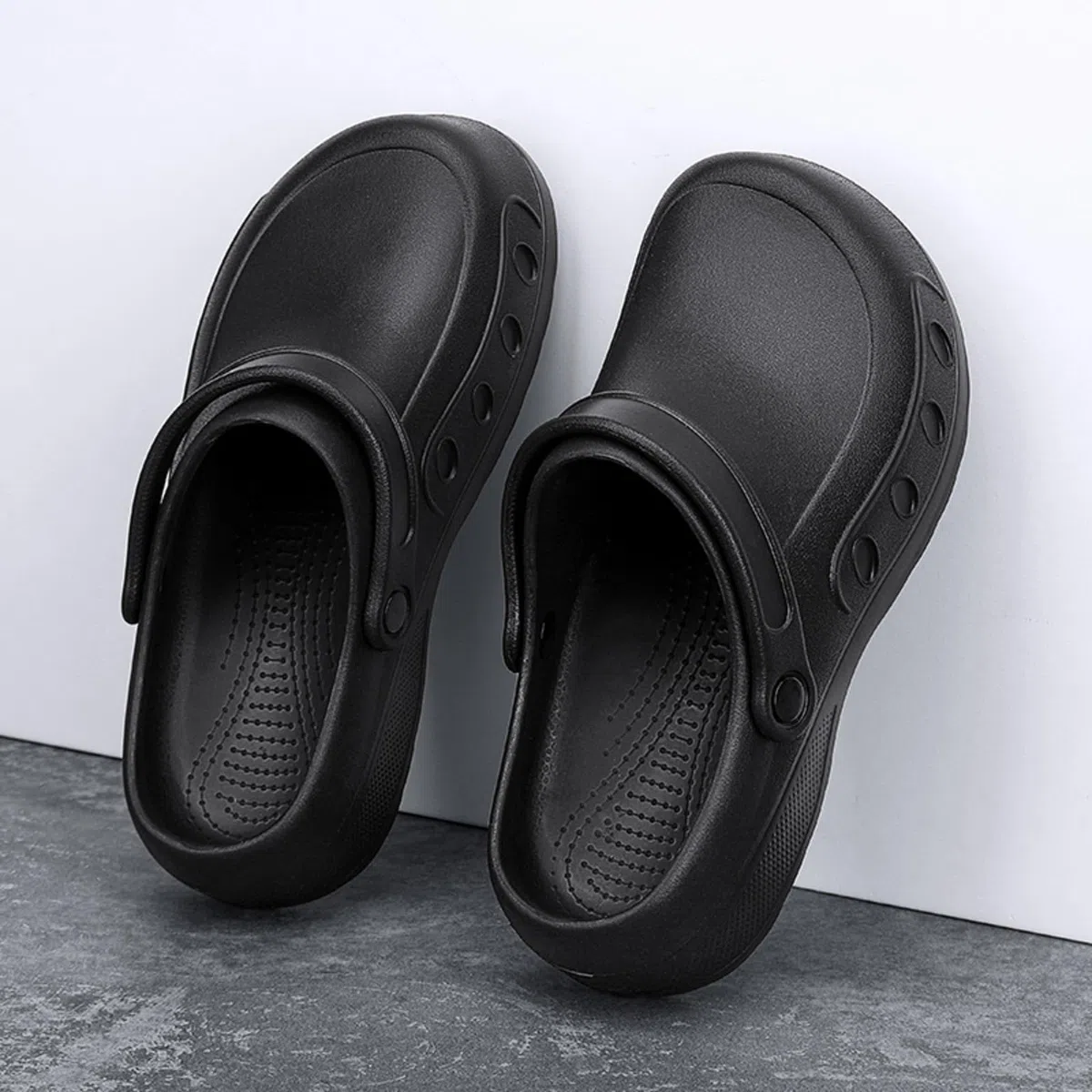 MEIAGDT Sabots de Chef pour Hommes, Chaussures de sécurité antidérapantes, imperméables et résistantes à l'huile, adaptés à la Restauration, Les Soins Infirmiers,