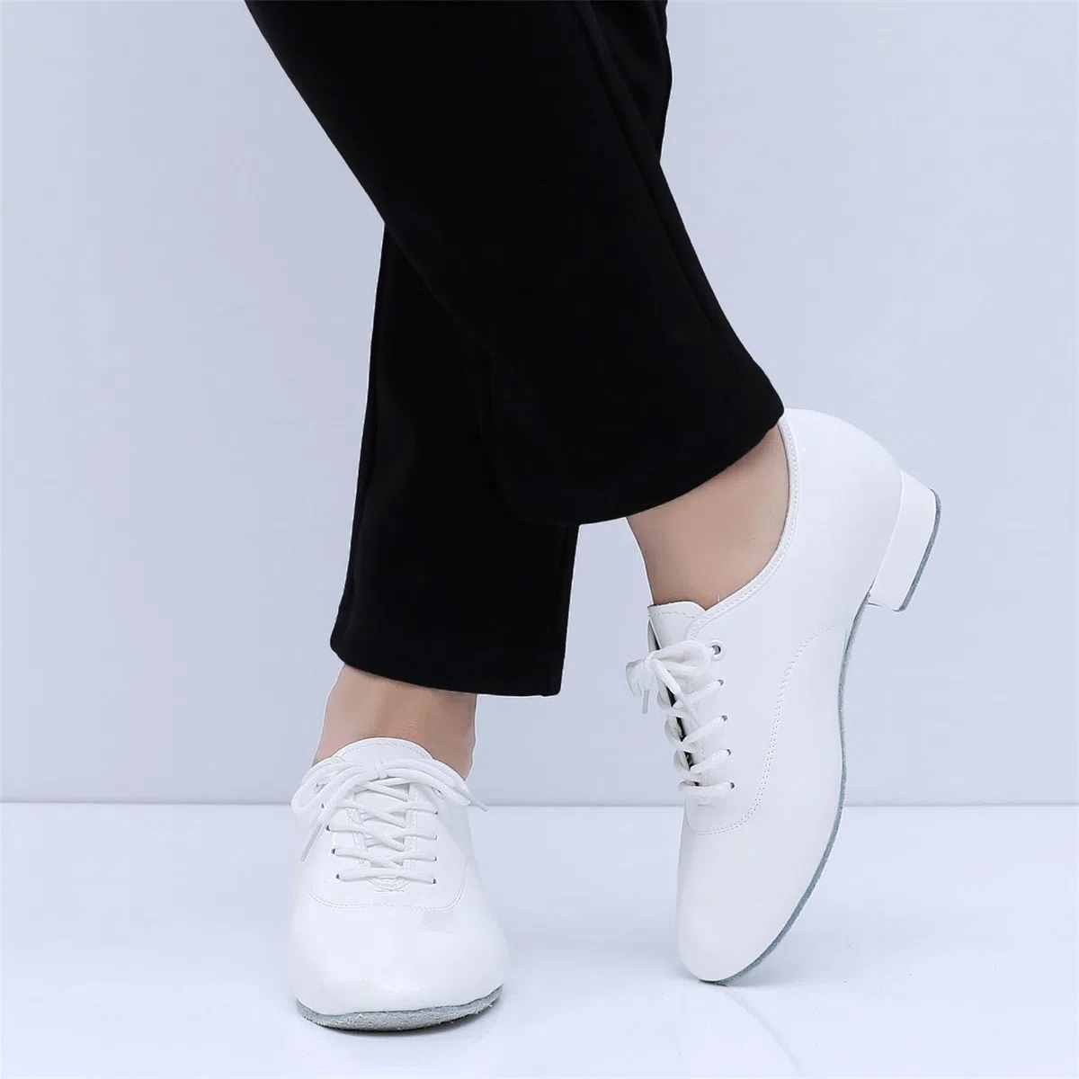 Chaussures De Danse Modernes Hommes Talons Bas Semelle Complète en Daim Chaussures À Lacets D'intérieur pour Salle De Bal Latine