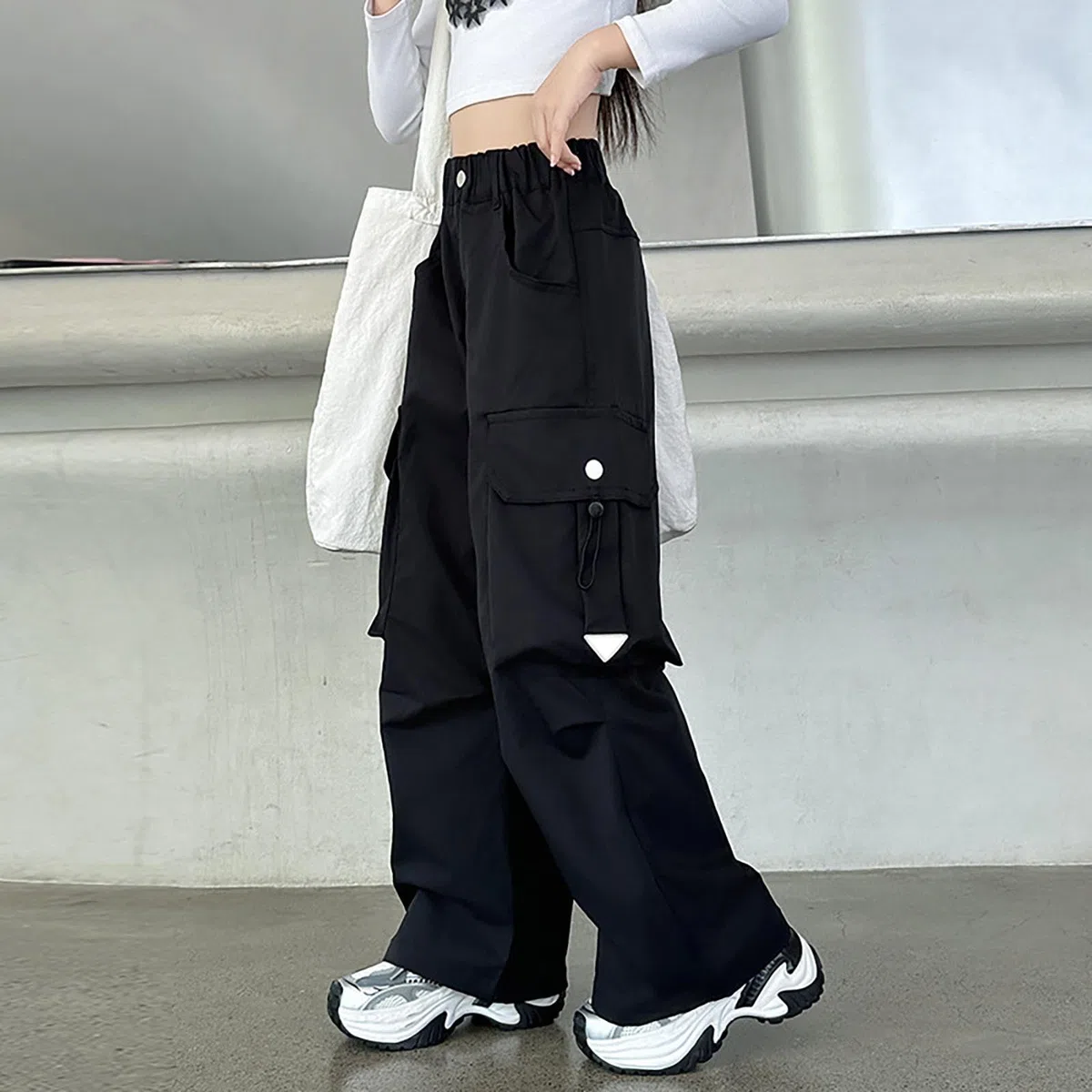 Pantalon cargo à jambe large avec poches pour filles - Taille élastique - Pantalon d'école tendance - Taille haute - Droit - Ample - Style hip-hop uni, Noir , 12-13 ans