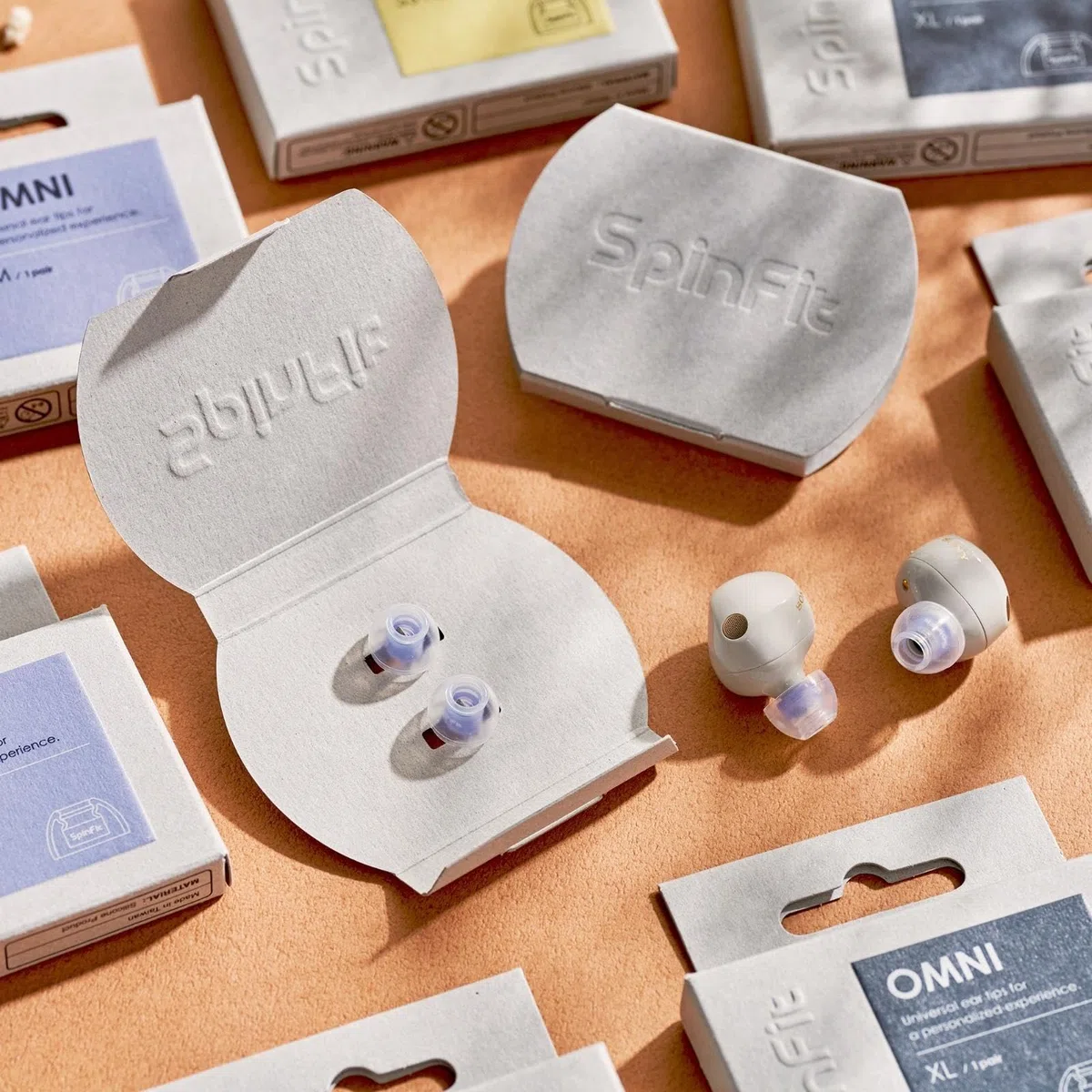 SpinFit Omni for True Wireless Earbuds & IEMs - L - Embouts brevetés en Silicone pour Remplacement (1 Paire) (diamètre de buse de 3,7 mm)