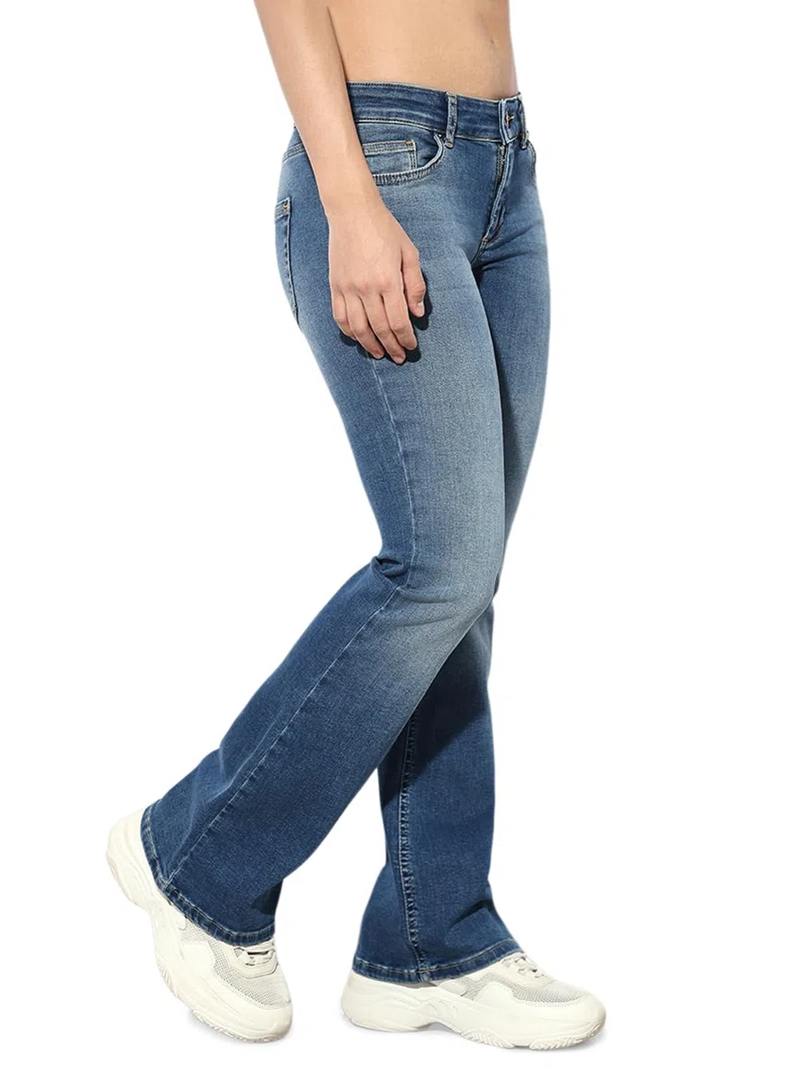 Only Onlblush LW Flared DNM Rea1303 Noos - Jeans - évasé - Femme
