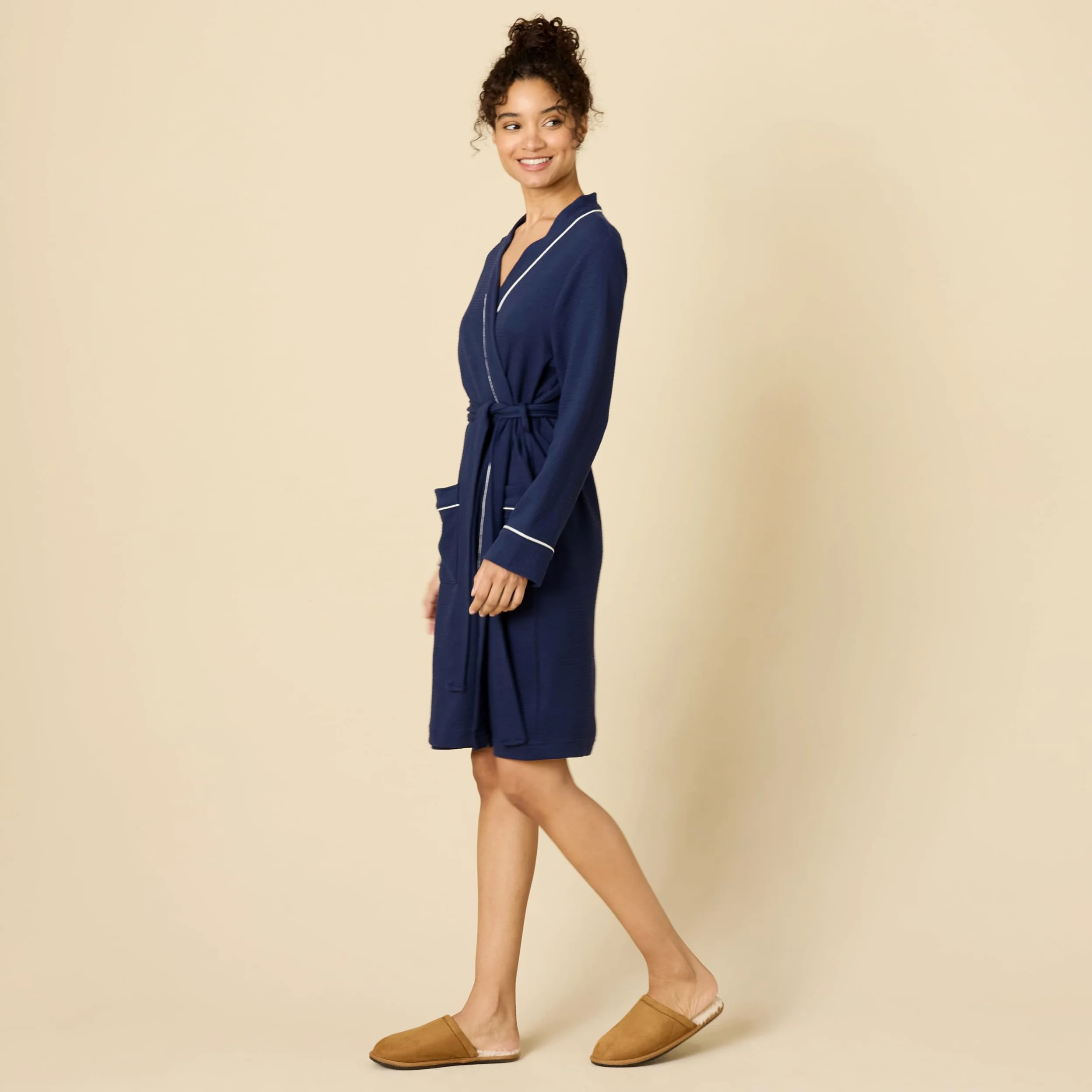Amazon Essentials Robe de Chambre Mi-longue Gaufrée et Légère (Disponible en Grande Taille) Femme