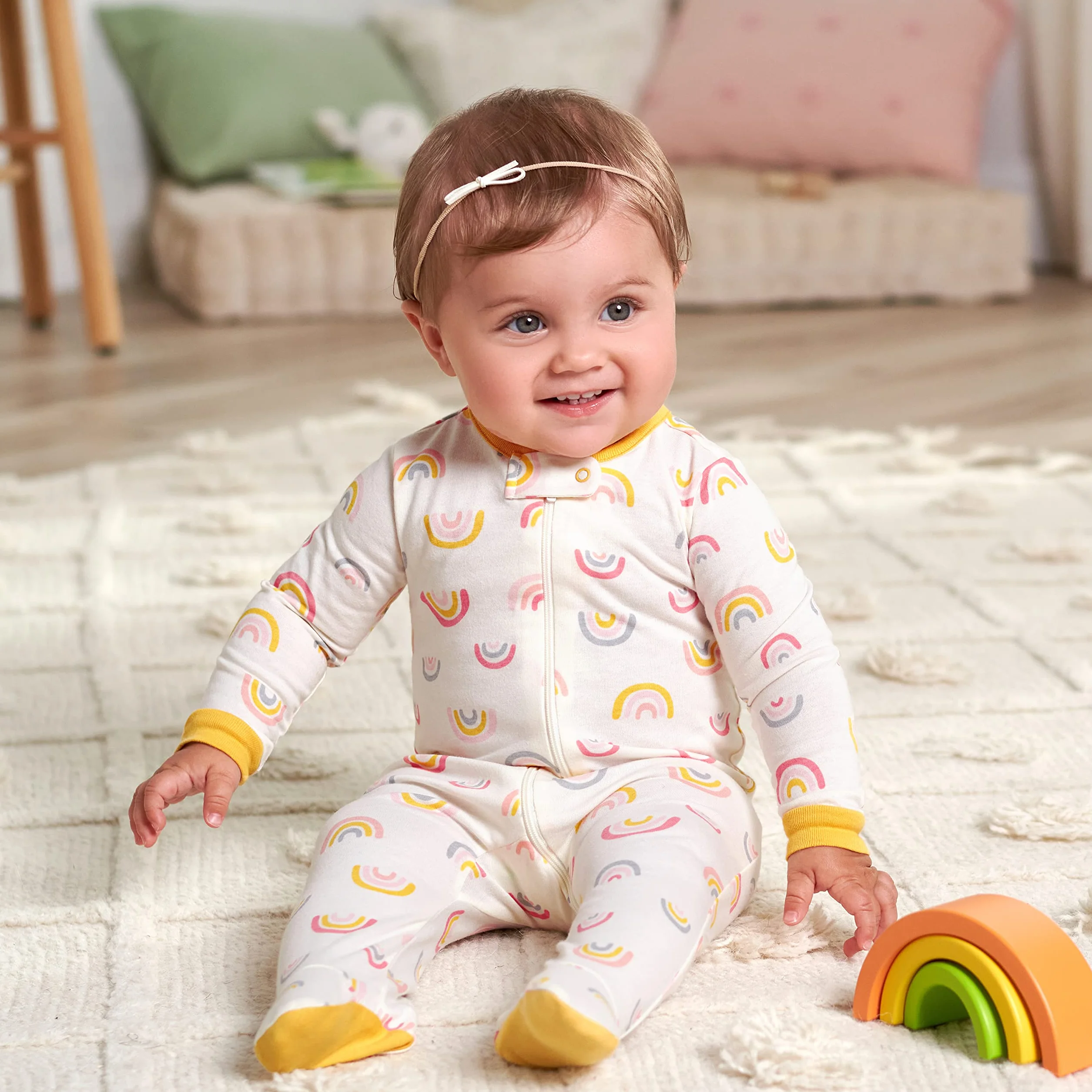 Gerber 4 Pack Sleep 'N Play Footie Chaussures pour bébé et Enfant Bébé Fille (Lot de 4)