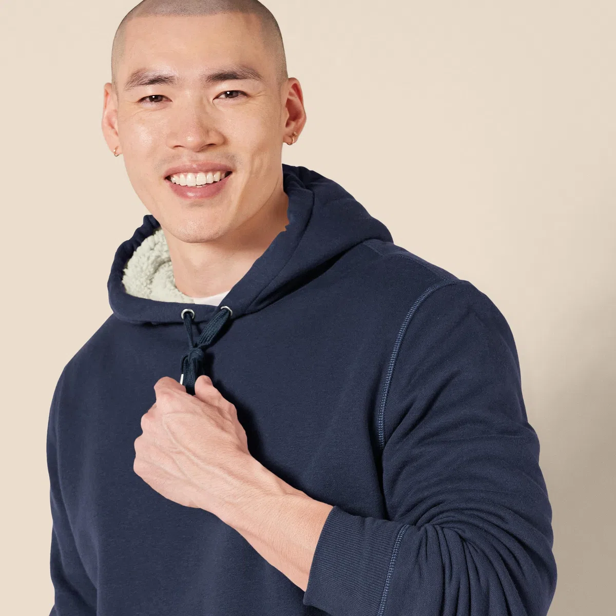 Amazon Essentials Sweat à Capuche avec Doublure Sherpa Homme