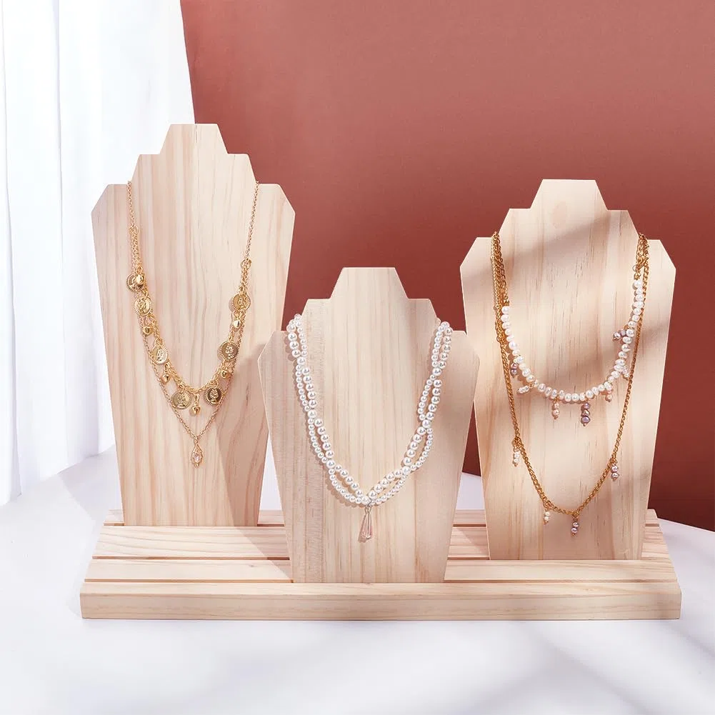 PH PandaHall Présentoirs à Colliers en Bois avec Support à 3 rangée et 3 Présentoirs Amovibles en Planches de Bois Présentoir à Bijoux Support de Rangement pour Colliers Bijoux Été Vente au Détail