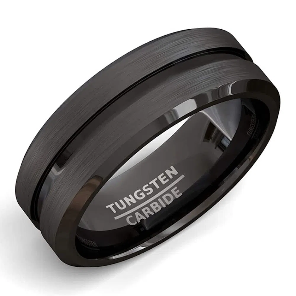 ZENSE - Bague homme en acier noir mat avec rainure ZR0170