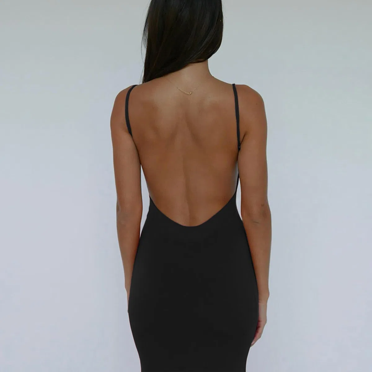 Robe Femme Sexy Robe Longue Moulante Dos Nu Bodycon Robe de Soirée Longue D'éte Maxi Robe sans Manches Elégant Skinny Slim Fit Robe de Cocktail Club Robe à Spaghetti Bretelle pour Party