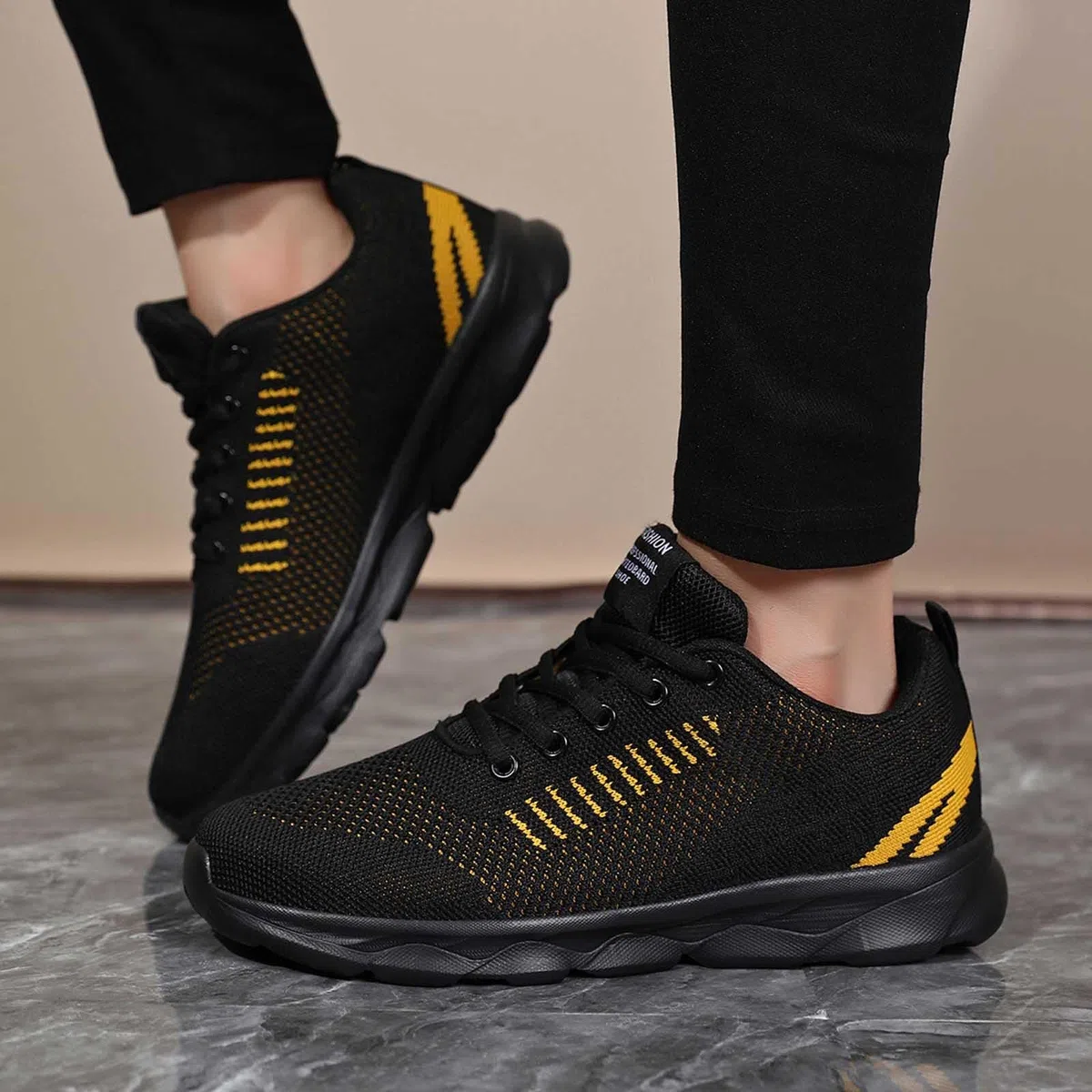 Chaussure De Securite,Baskets tissées Volantes Respirantes en à la Mode pour Hommes et Femmes Chaussures décontractées Respirantes de Couleur Assortie