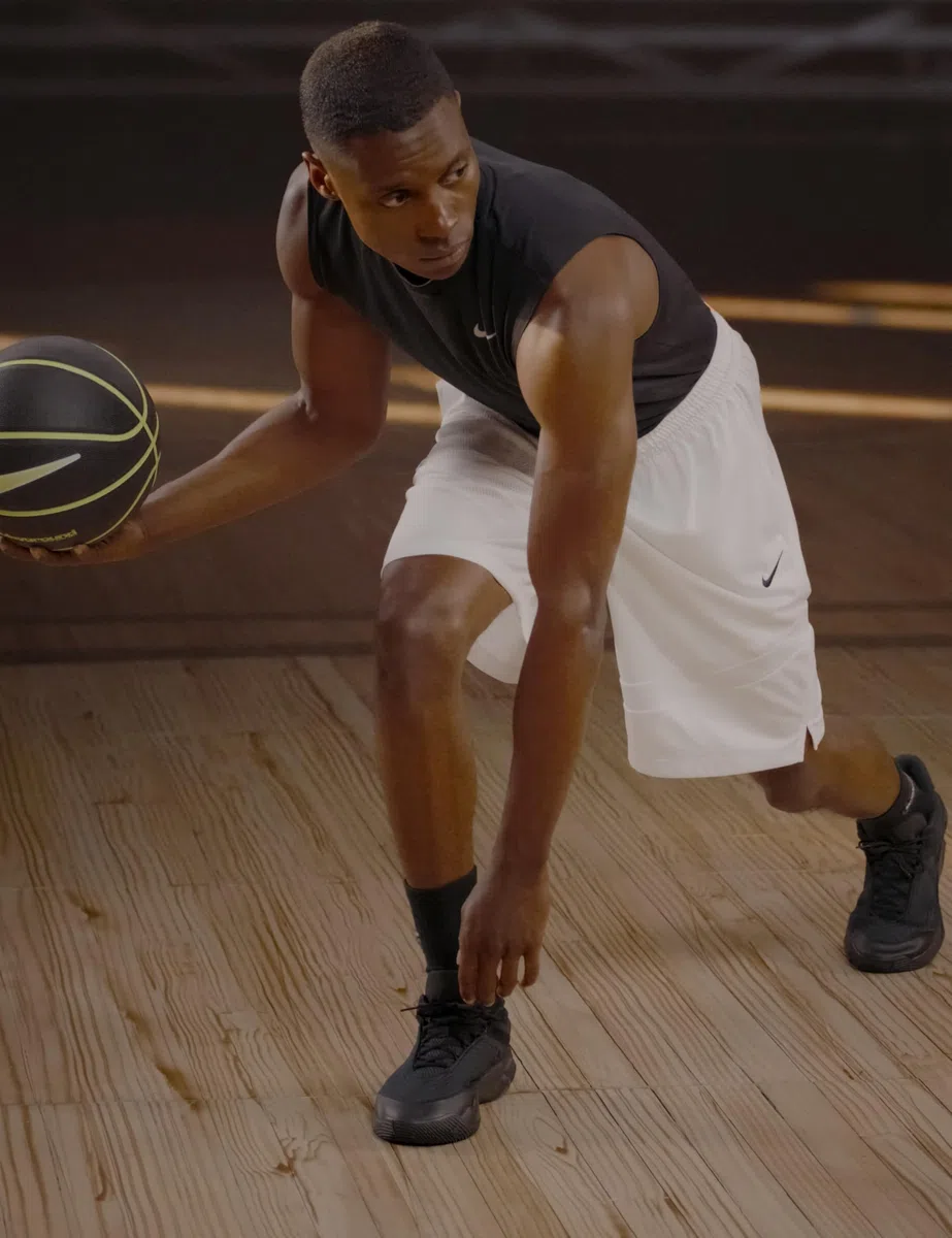 NIKE Giannis Immortality 4 Basketballschuh Chaussure de basketballMixte
