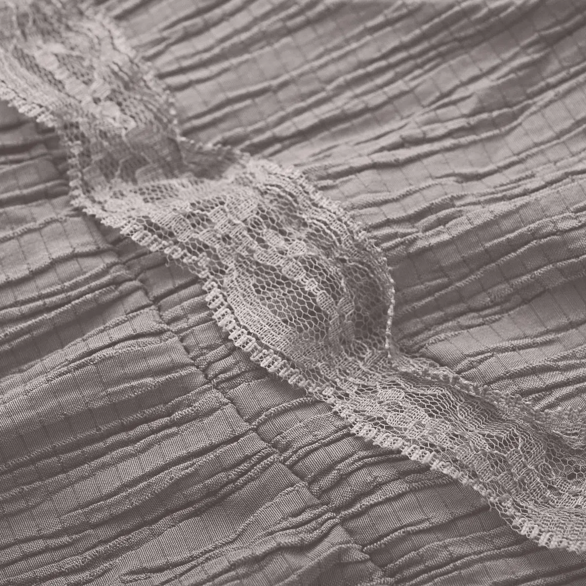 Robe d'été décontractée pour femme avec col en V, lacets et détails de la cravate, ourlet asymétrique et fluide, vêtement quotidien confortable pour la maison, le printemps, l'été, l'automne