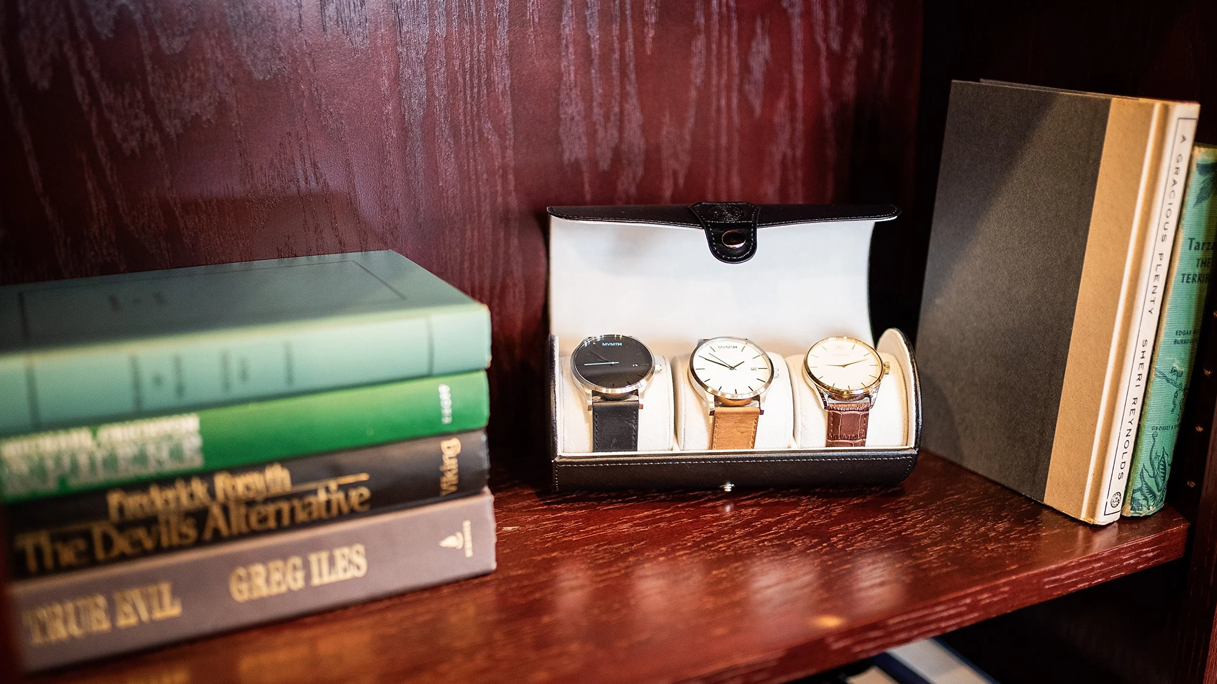 CASE ELEGANCE Travel Watch Organizer Case - Rouleau en similicuir (Noir) - par